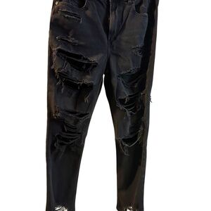 American Eagle Mom Jeans Strigid destroyed